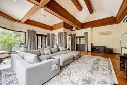 Victoria Park Road (D10), Detached #529943211